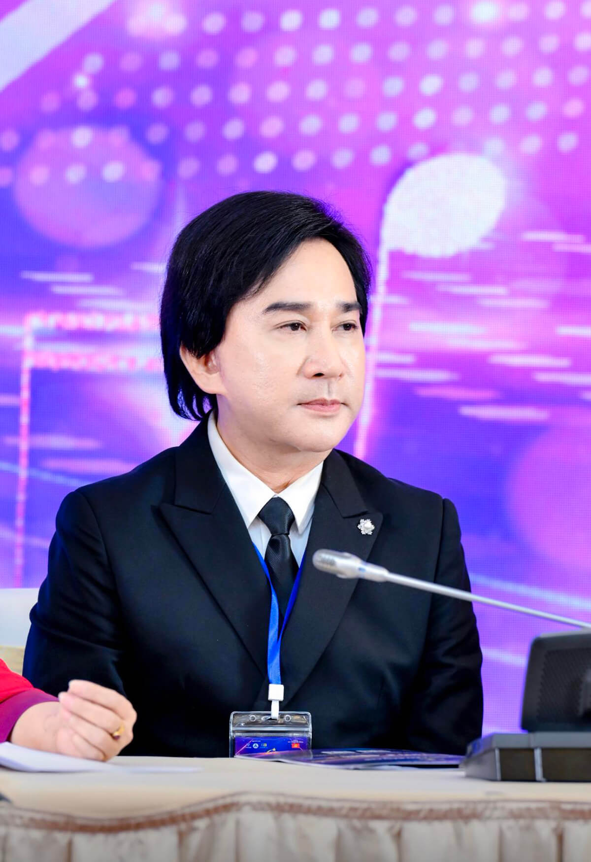 Kim Tử Long ngồi ghế nóng cuộc thi tài năng Dân ca và Bolero Việt Nam 2023 - Ảnh 2